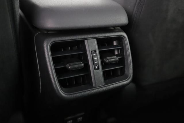 Lexus Ux image 6