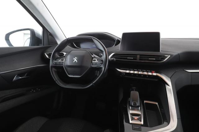 Peugeot 3008 image 2