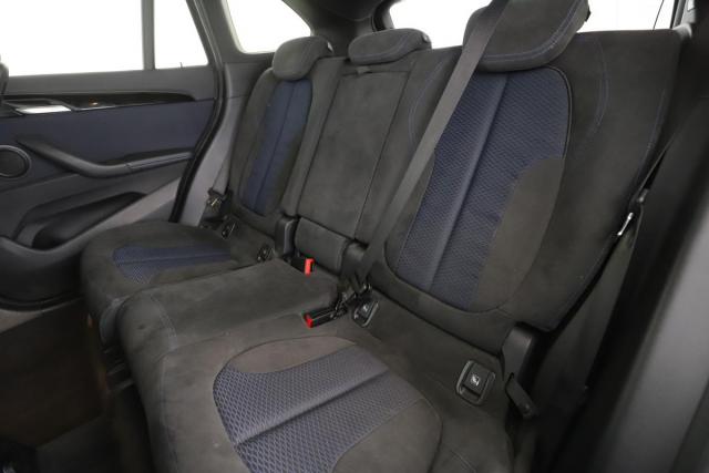 Bmw X1 image 2