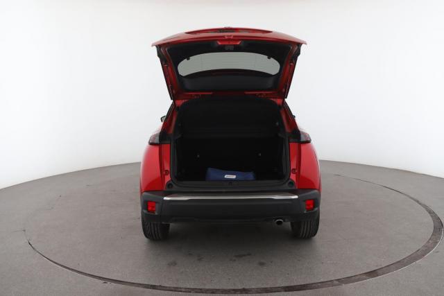 Peugeot 2008 image 2