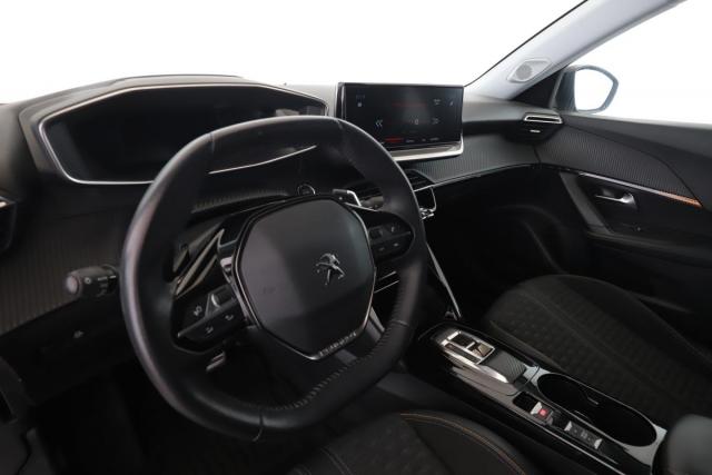Peugeot 2008 image 4
