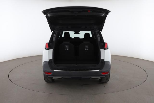 Peugeot 5008 image 4