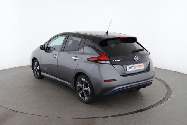 Nissan Leaf image 1