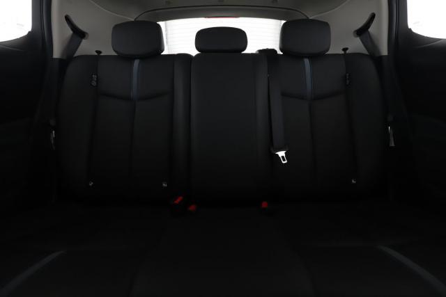 Nissan Leaf image 7