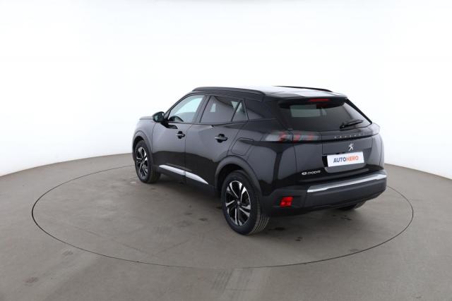 Peugeot 2008 image 3
