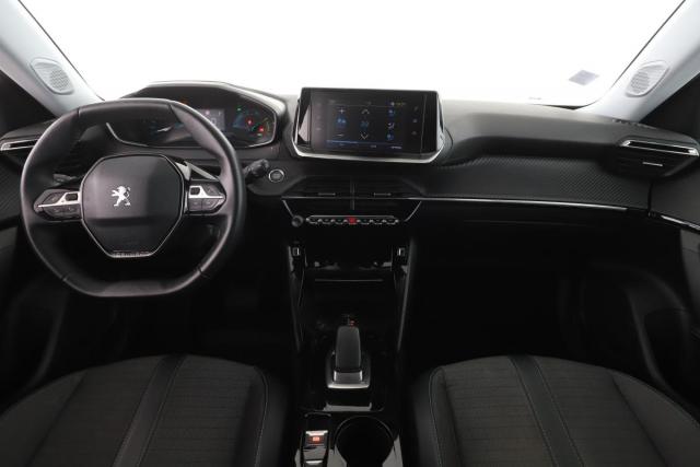 Peugeot 2008 image 5