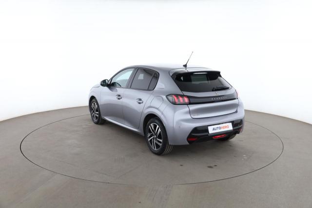Peugeot 208 image 4