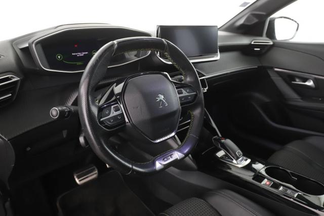 Peugeot 208 image 1
