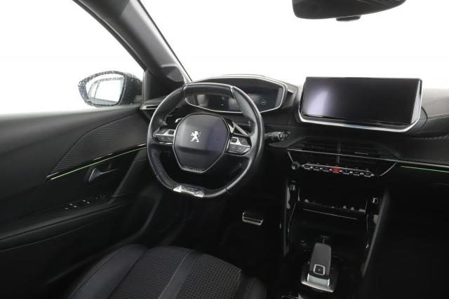Peugeot 208 image 5