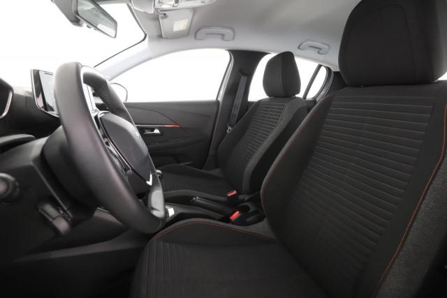 Peugeot 208 image 4