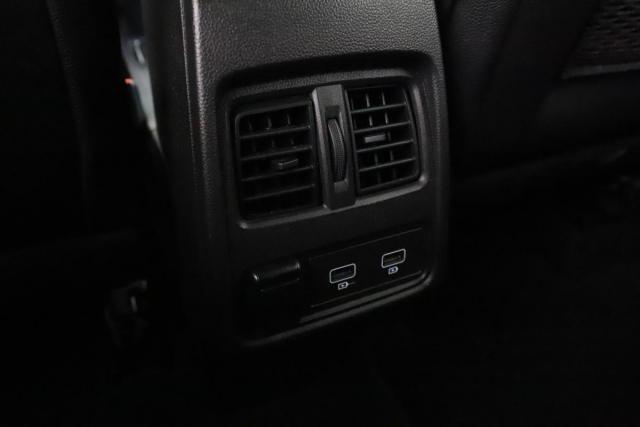 Renault Captur image 8