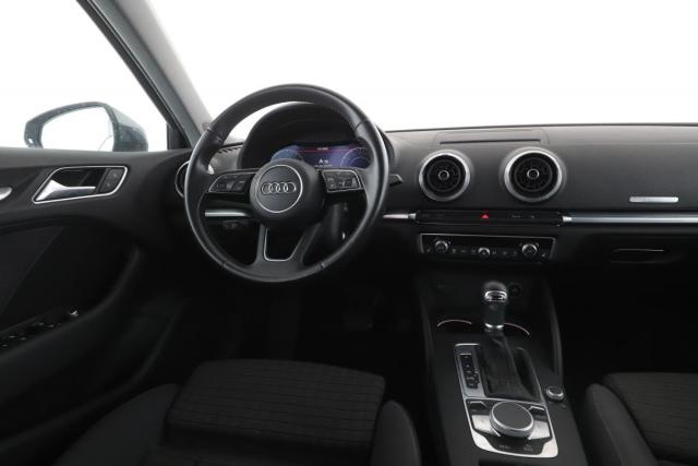 Audi A3 Sportback image 7