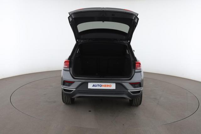Volkswagen T-Roc image 8