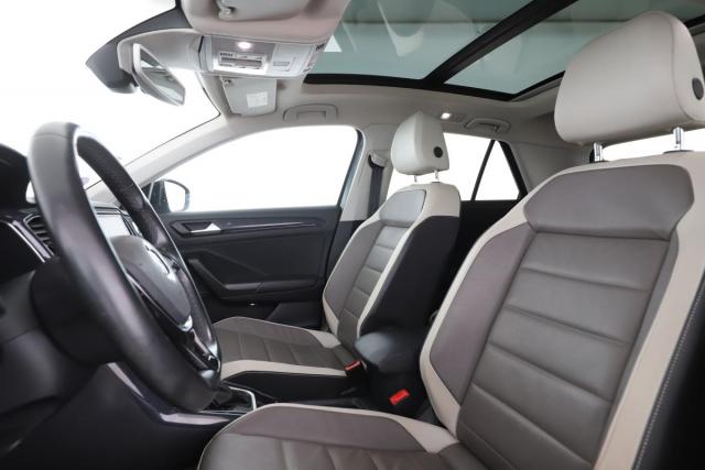 Volkswagen T-Roc image 2