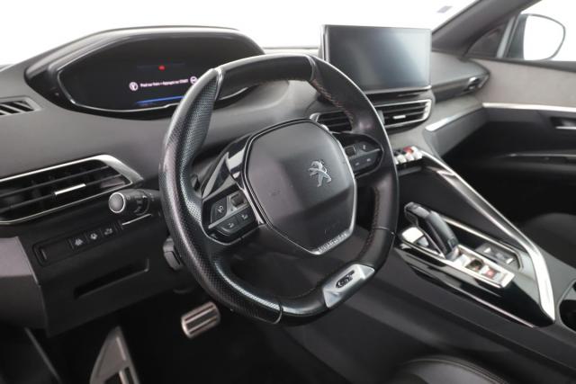 Peugeot 3008 image 2