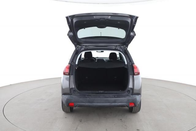 Peugeot 2008 image 1