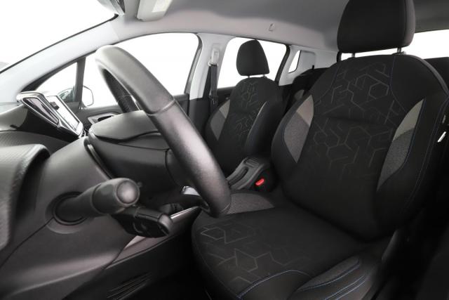 Peugeot 2008 image 5