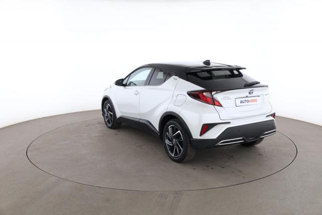 Toyota C-Hr image 5