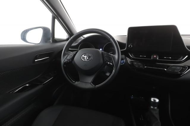 Toyota C-Hr image 4