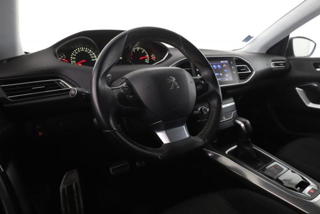 Peugeot 308 image 6