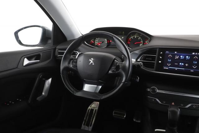 Peugeot 308 image 3