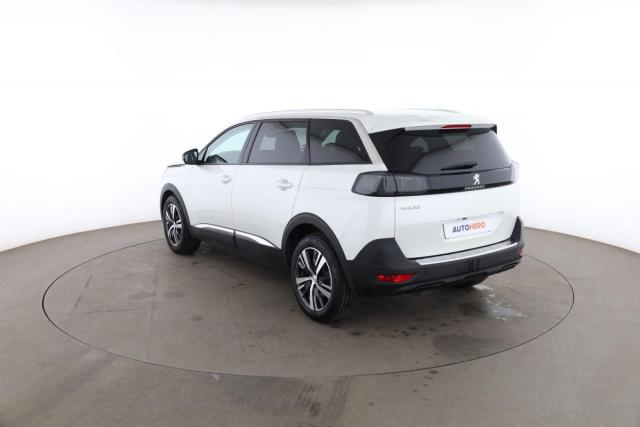 Peugeot 5008 image 8