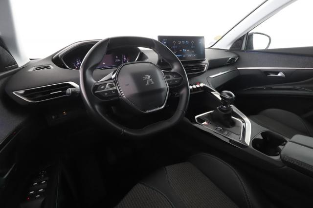 Peugeot 5008 image 3