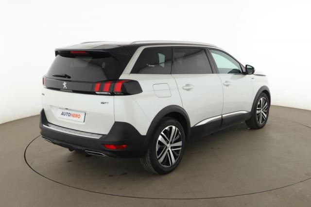 Peugeot 5008 image 8