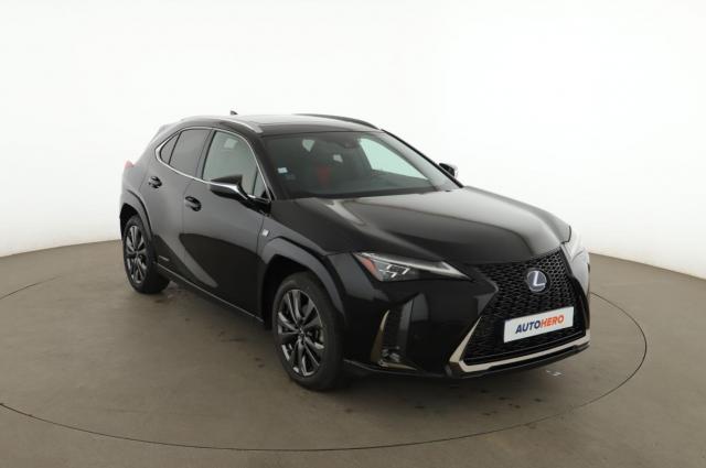 Lexus Ux image 9