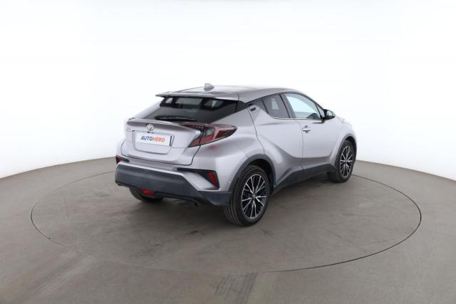 Toyota C-Hr image 6
