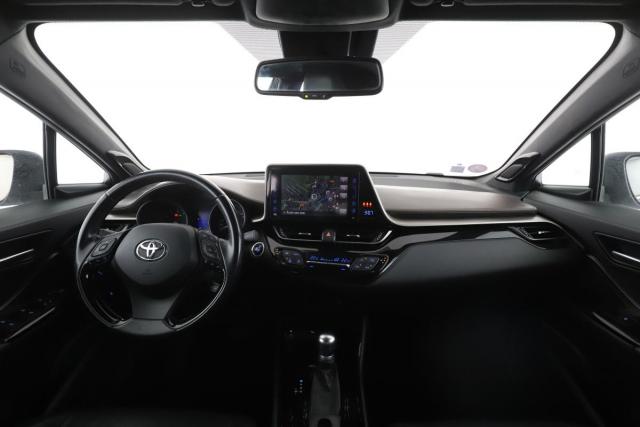 Toyota C-Hr image 5