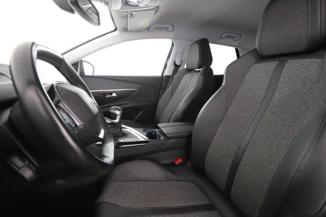 Peugeot 3008 image 8