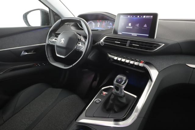 Peugeot 3008 image 1