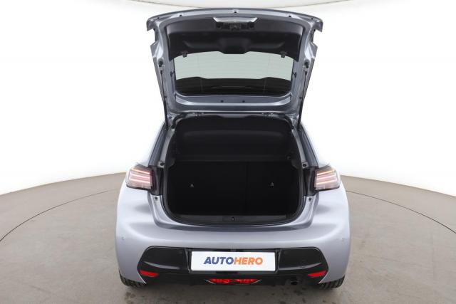 Peugeot 208 image 9