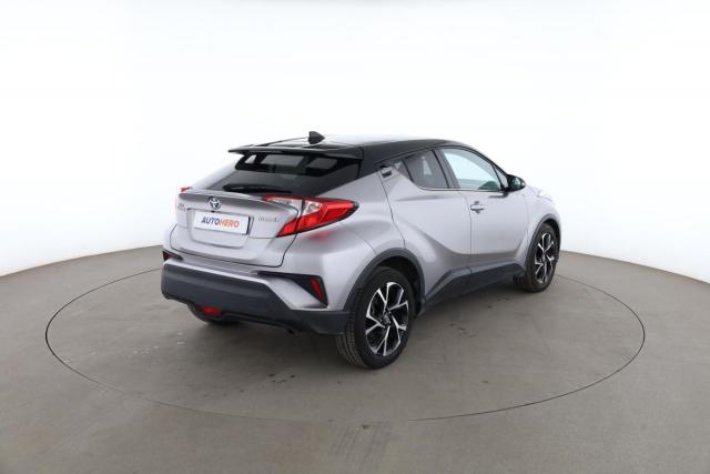 Toyota C-Hr image 5