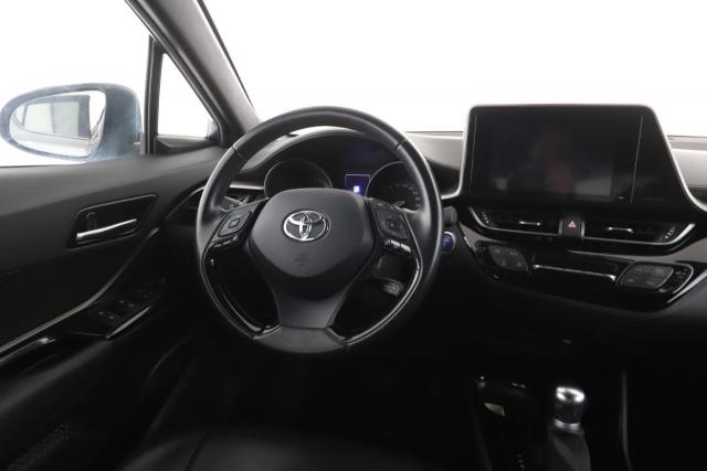 Toyota C-Hr image 4