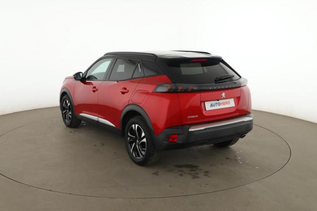 Peugeot 2008 image 8