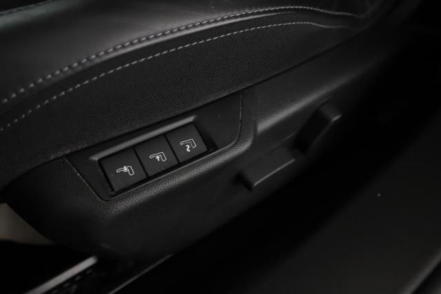 Peugeot 2008 image 5