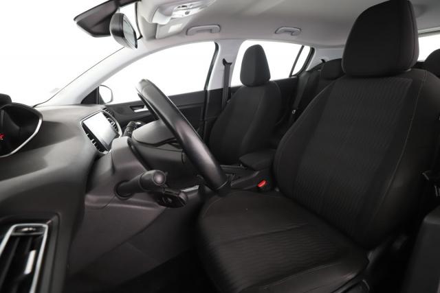 Peugeot 308 image 4
