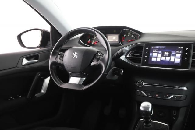 Peugeot 308 image 9