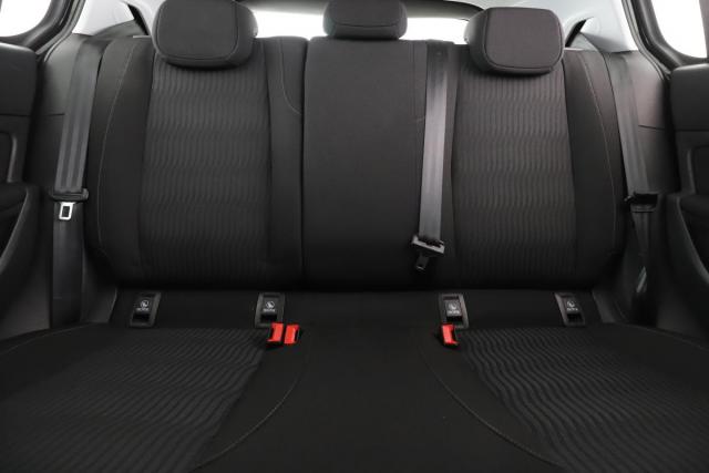 Peugeot 308 image 6