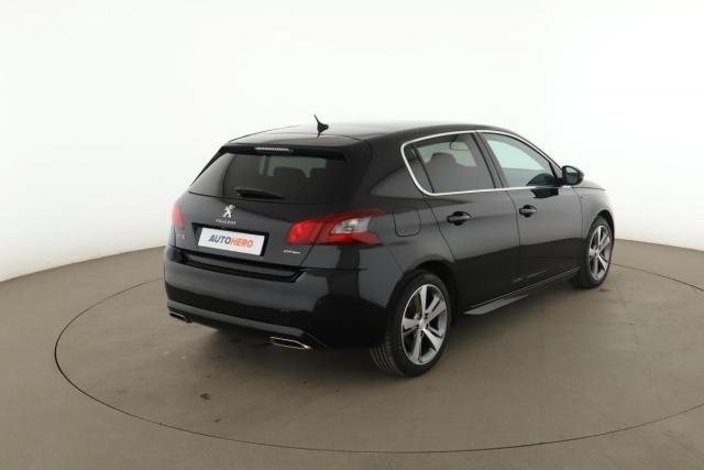 Peugeot 308 image 8