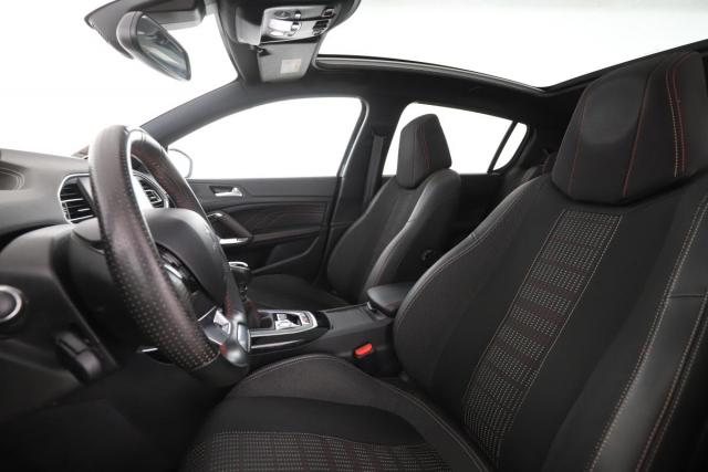 Peugeot 308 image 9