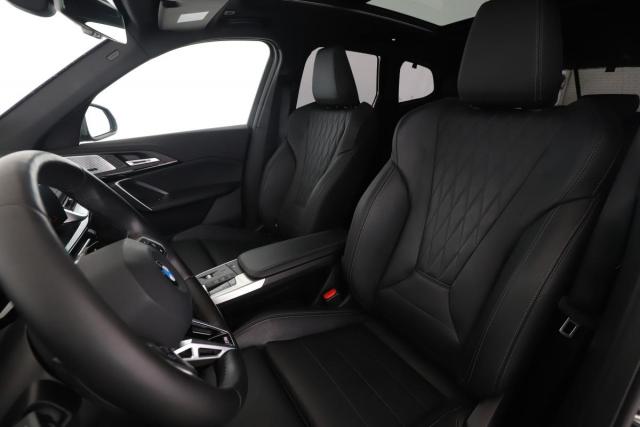 Bmw X1 image 6