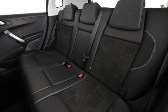 Peugeot 2008 image 5