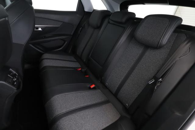 Peugeot 3008 image 4