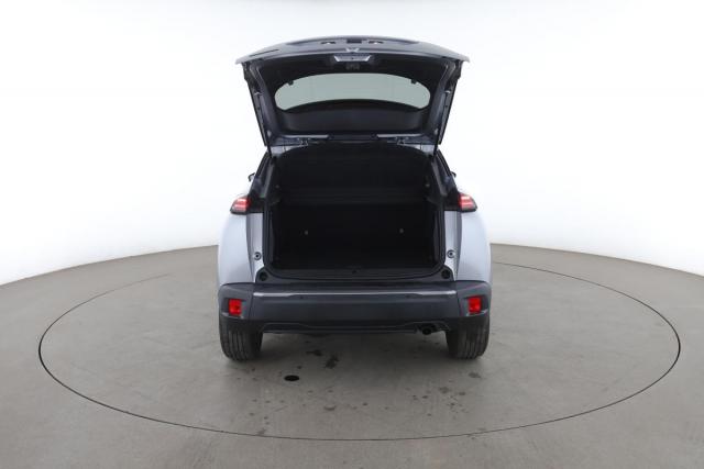 Peugeot 2008 image 8