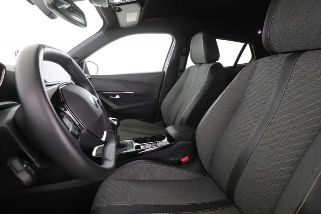 Peugeot 2008 image 5