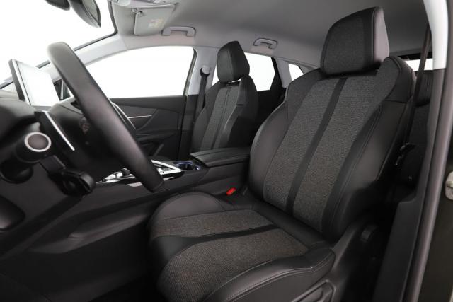 Peugeot 3008 image 5