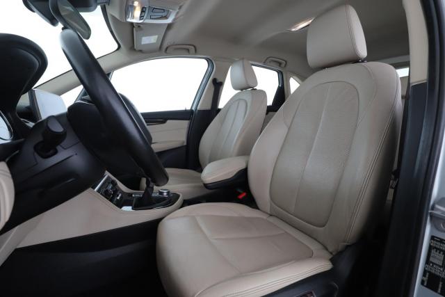 Bmw Serie 2 Active Tourer image 2